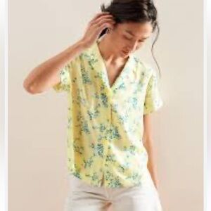 Banana Republic Yellow Floral Button Down Shirt